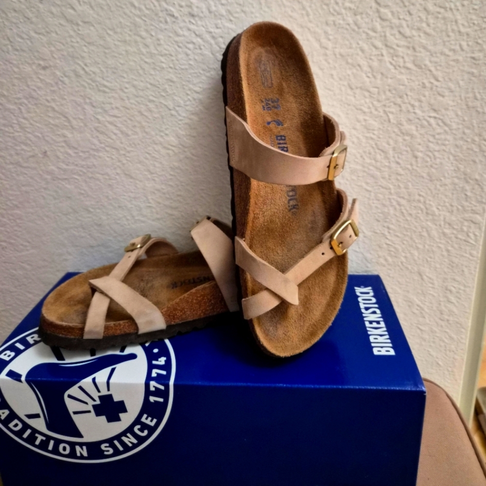 Birkenstock Mayari Nubuck Leather